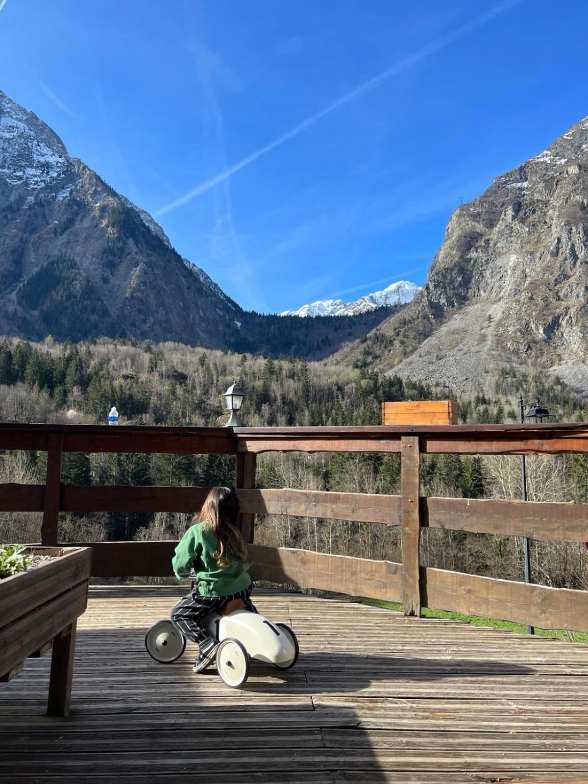 Hotel Au Bon Accueil Les Deux Alpes Ngoại thất bức ảnh